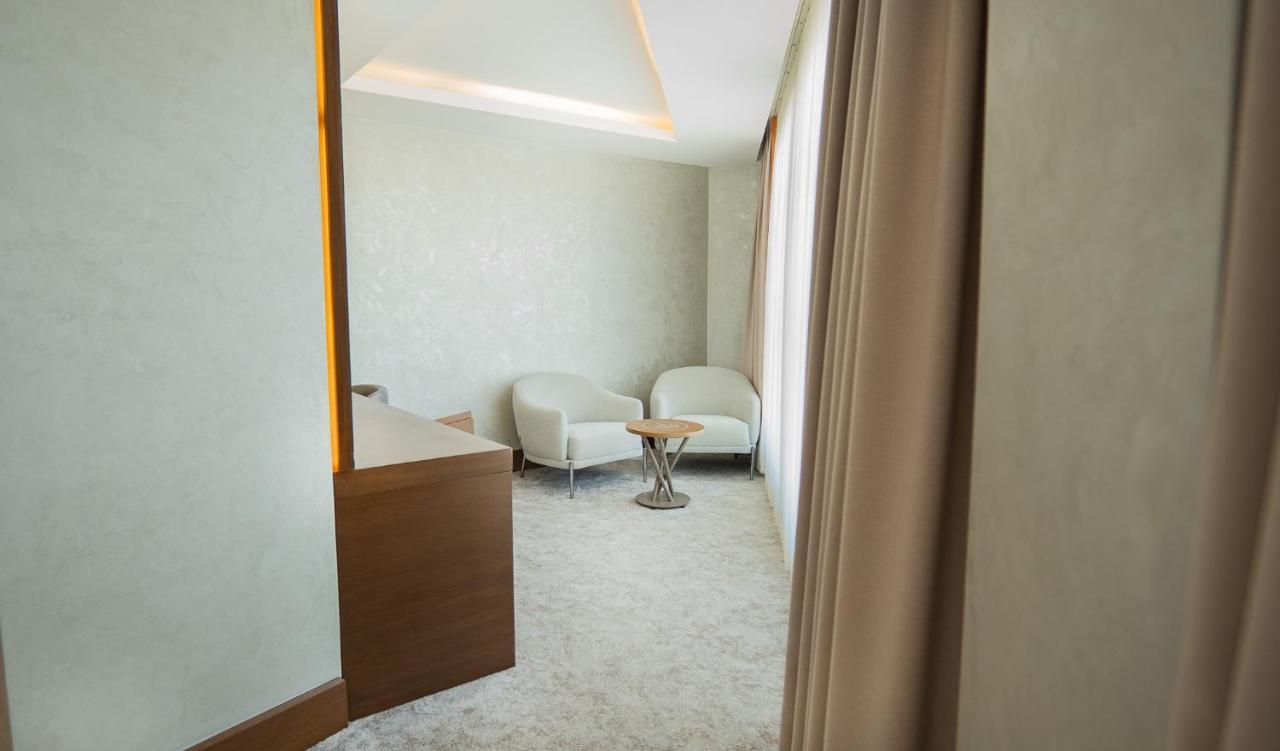 Motel Heksapolis Tavsancil 外观 照片