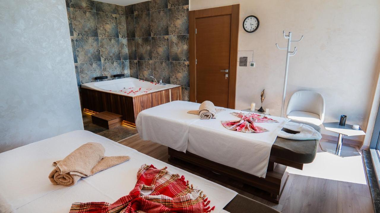 Motel Heksapolis Tavsancil 外观 照片